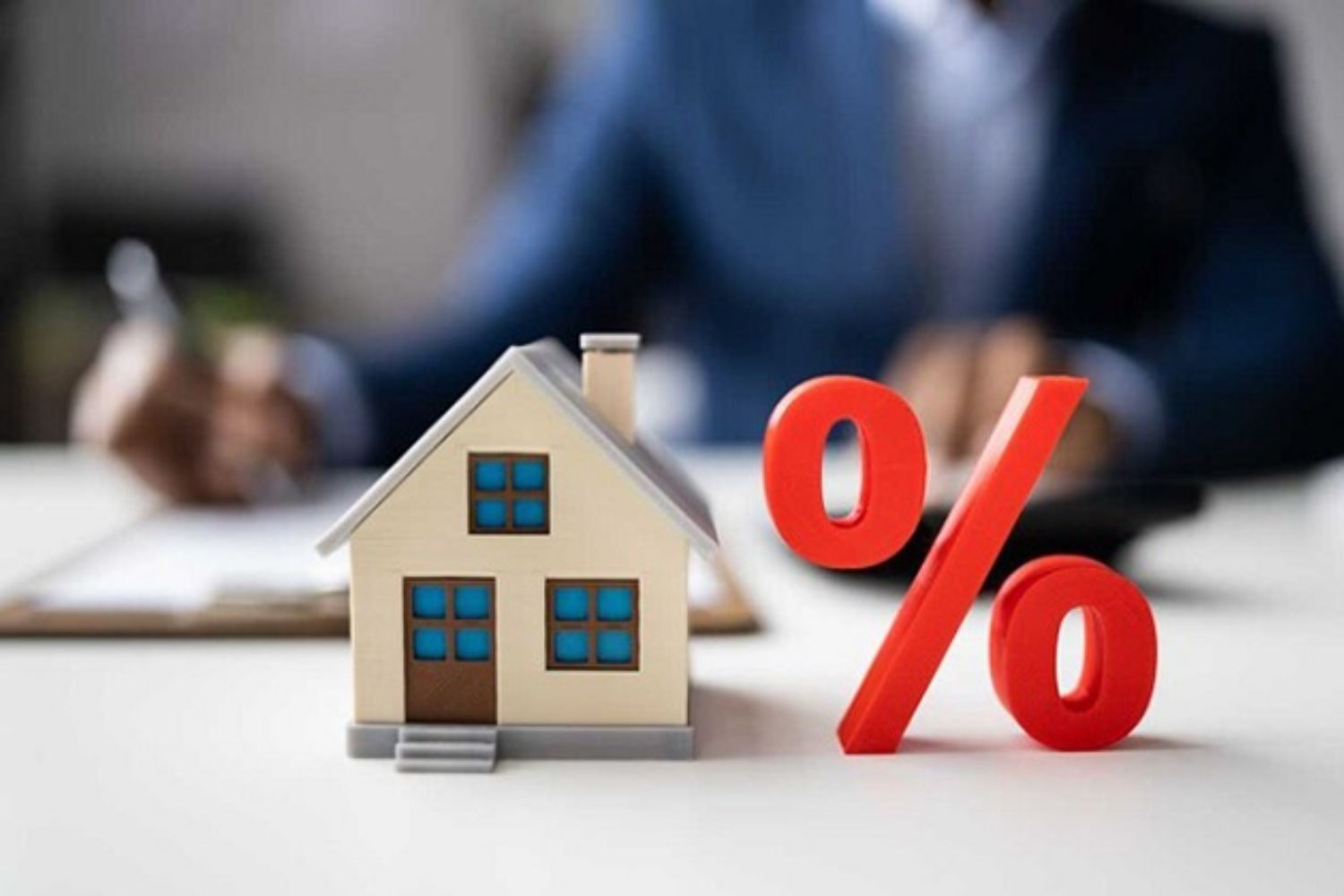 Quyền và nghĩa vụ của khách hàng khi có nợ quá hạn
