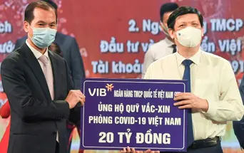 VIB and Vietnamese banking industry contribute to COVID-19 vaccine fund