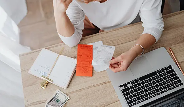Bạn cần tra cứu mã khách hàng điện lực để thanh toán tiền điện Online