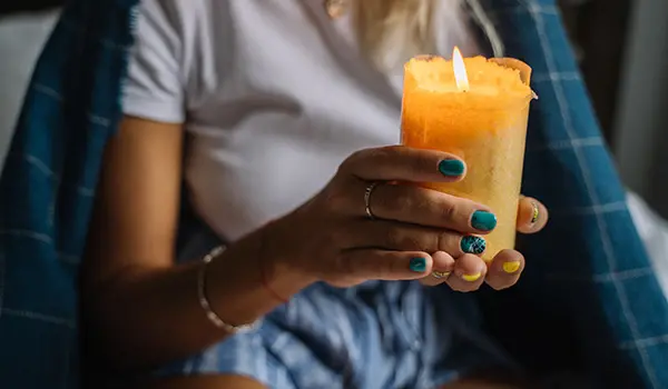 Sau 15 ngày khi thông báo đến khách hàng, bên bán có quyền ngừng cung cấp điện