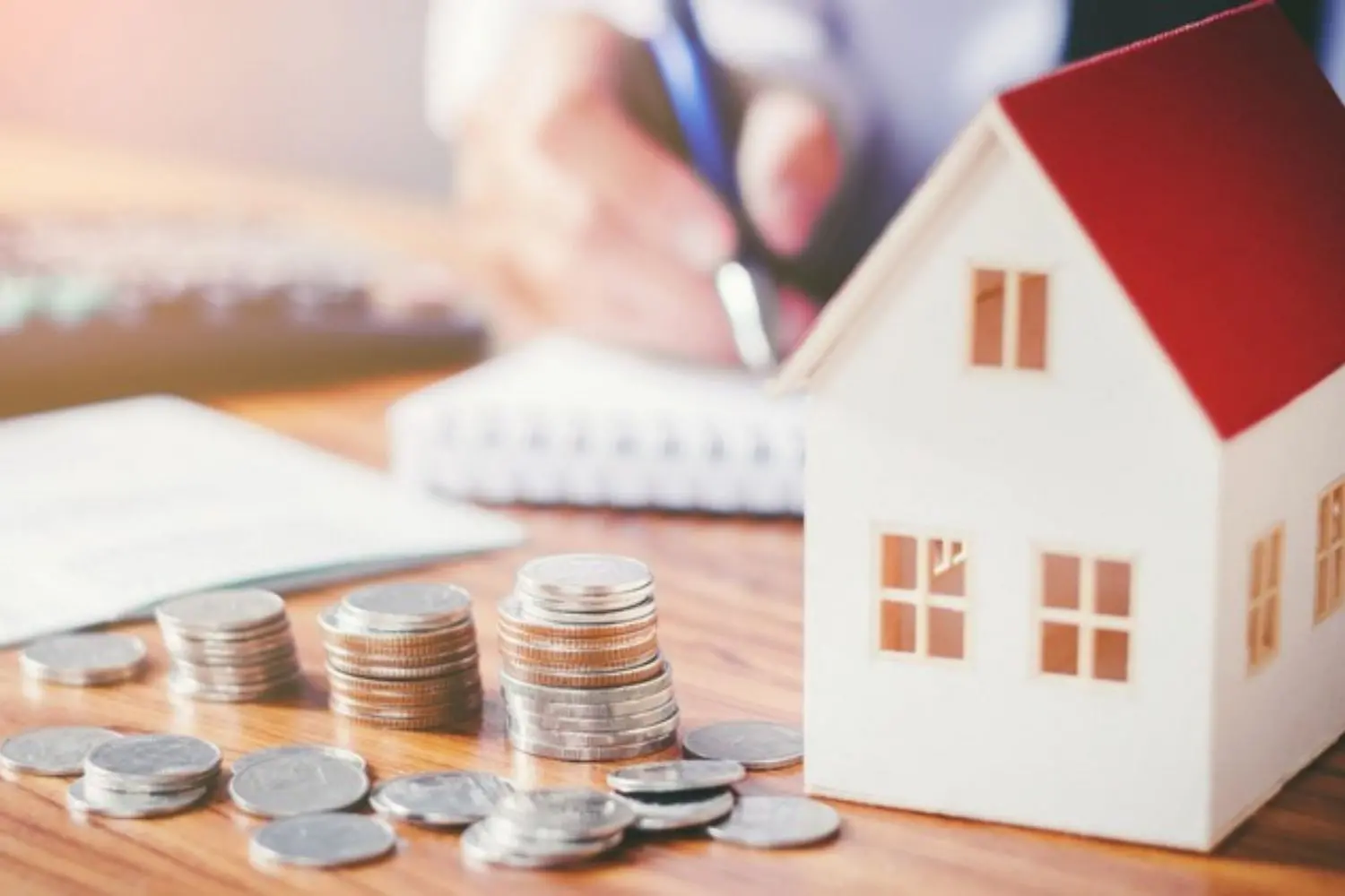 Vay trả góp ngân hàng là gì? Các hình thức vay, điều kiện, hồ sơ, thủ tục