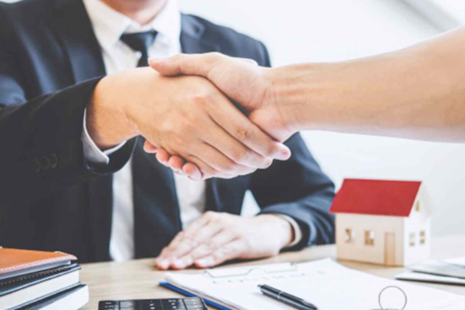 Bảng so sánh chi tiết lãi suất vay mua nhà