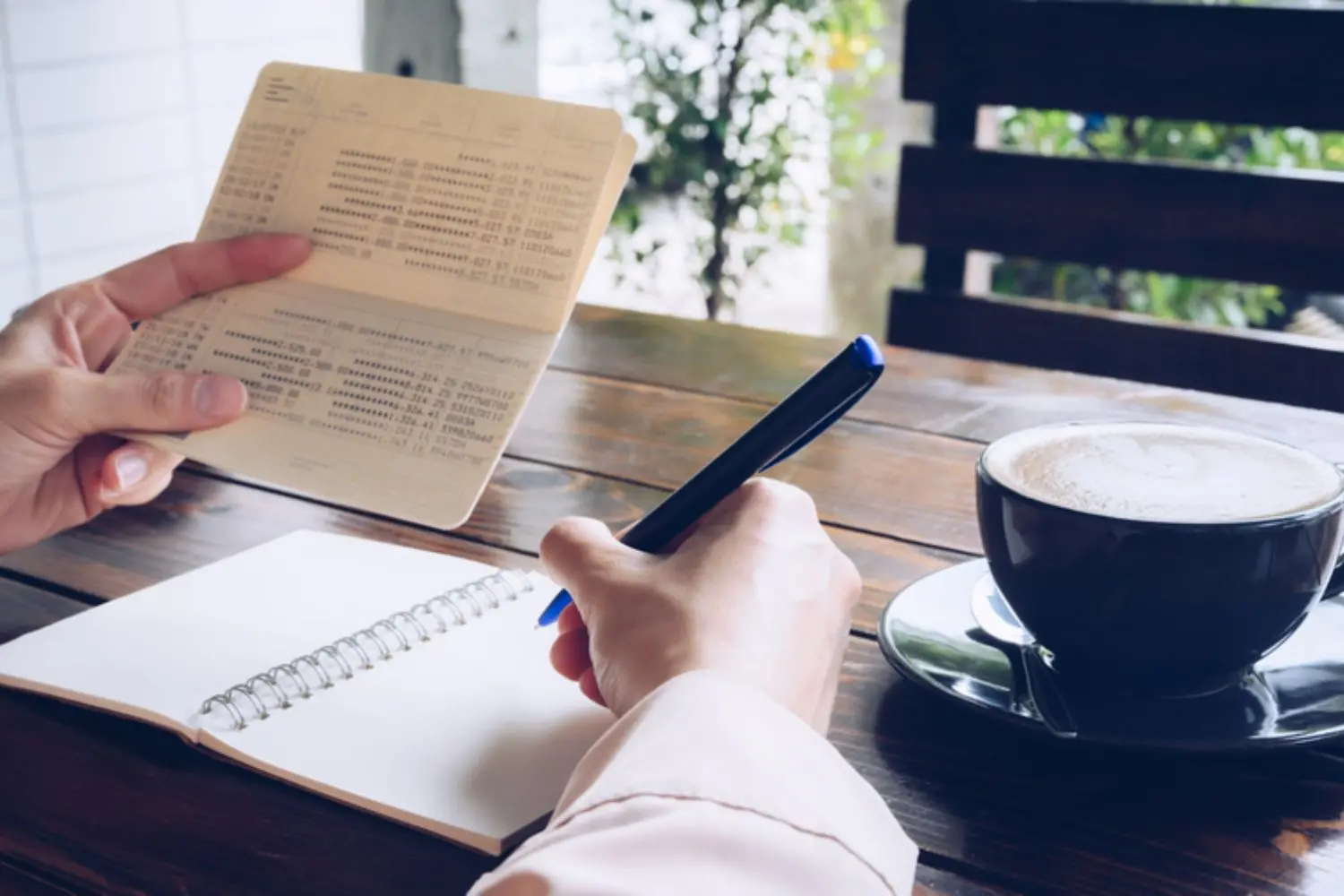 Lãi suất vay ngân hàng không phải là mức cố định mà bị chi phối bởi nhiều yếu tố khác nhau
