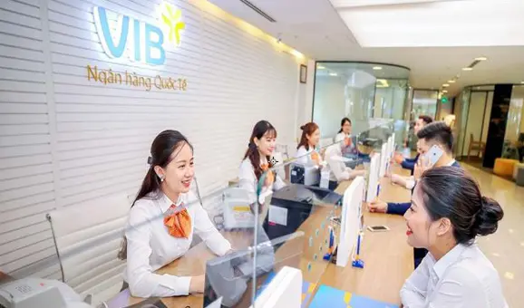 Để làm hồ sơ vay tín chấp, bạn cần sinh sống và làm việc tại các địa điểm theo ngân hàng VIB chỉ định