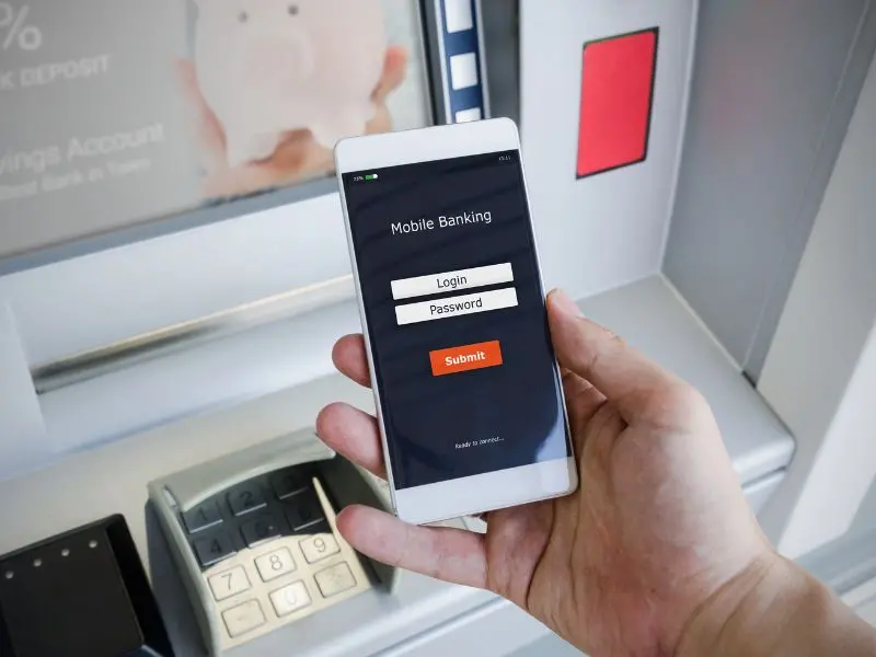 Nạp tiền điện thoại qua Mobile Banking/Internet Banking của ngân hàng