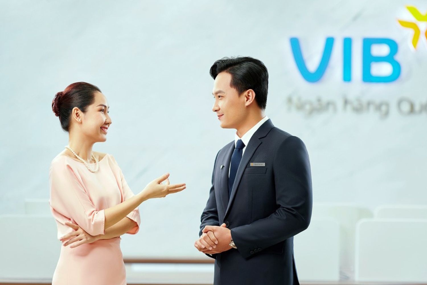 Tìm hiểu cách vay tiền ngân hàng tại VIB