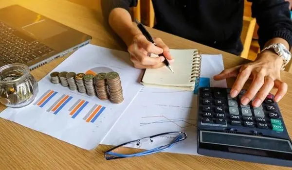 Danh sách chi tiêu càng cụ thể thì việc kiểm soát tài chính càng đơn giản