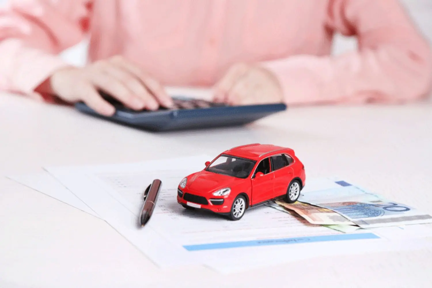 Có 100 triệu có nên mua ôtô trả góp? Giải đáp chi tiết từ chuyên gia