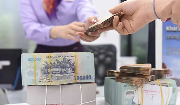 Nếu người vay nợ quá hạn thanh toán trên 90 ngày sẽ được xem là nợ xấu