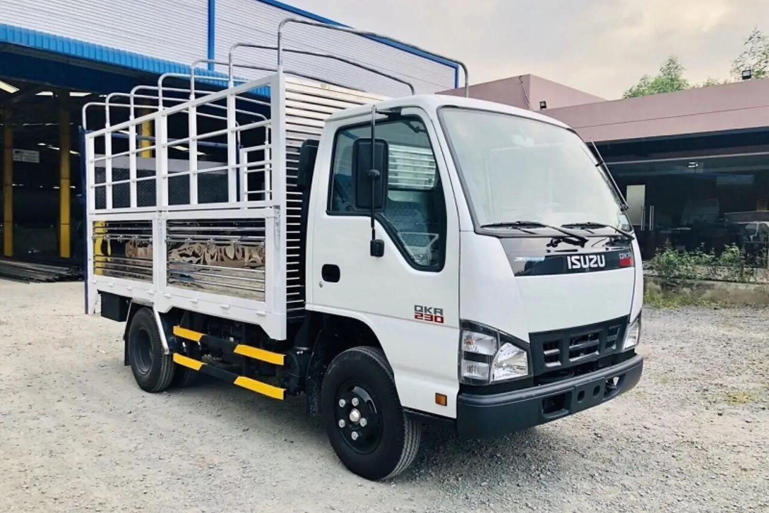 Mua xe tải trả góp không cần trả trước có được không?