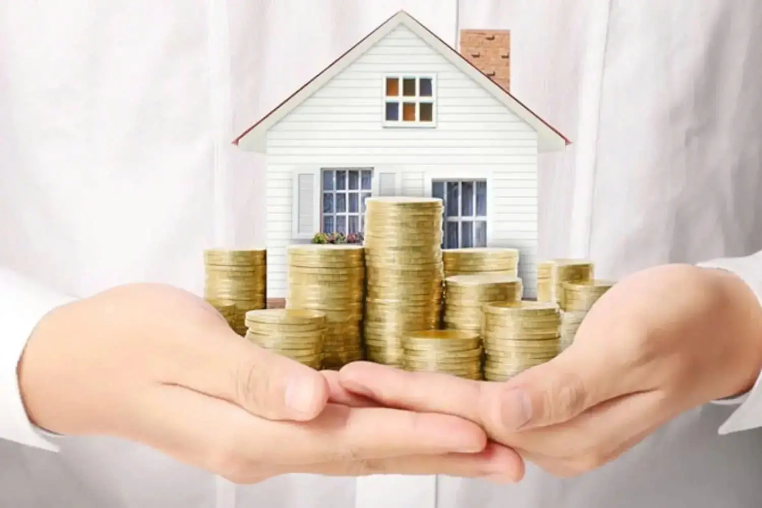 Mua chung cư hay nhà đất