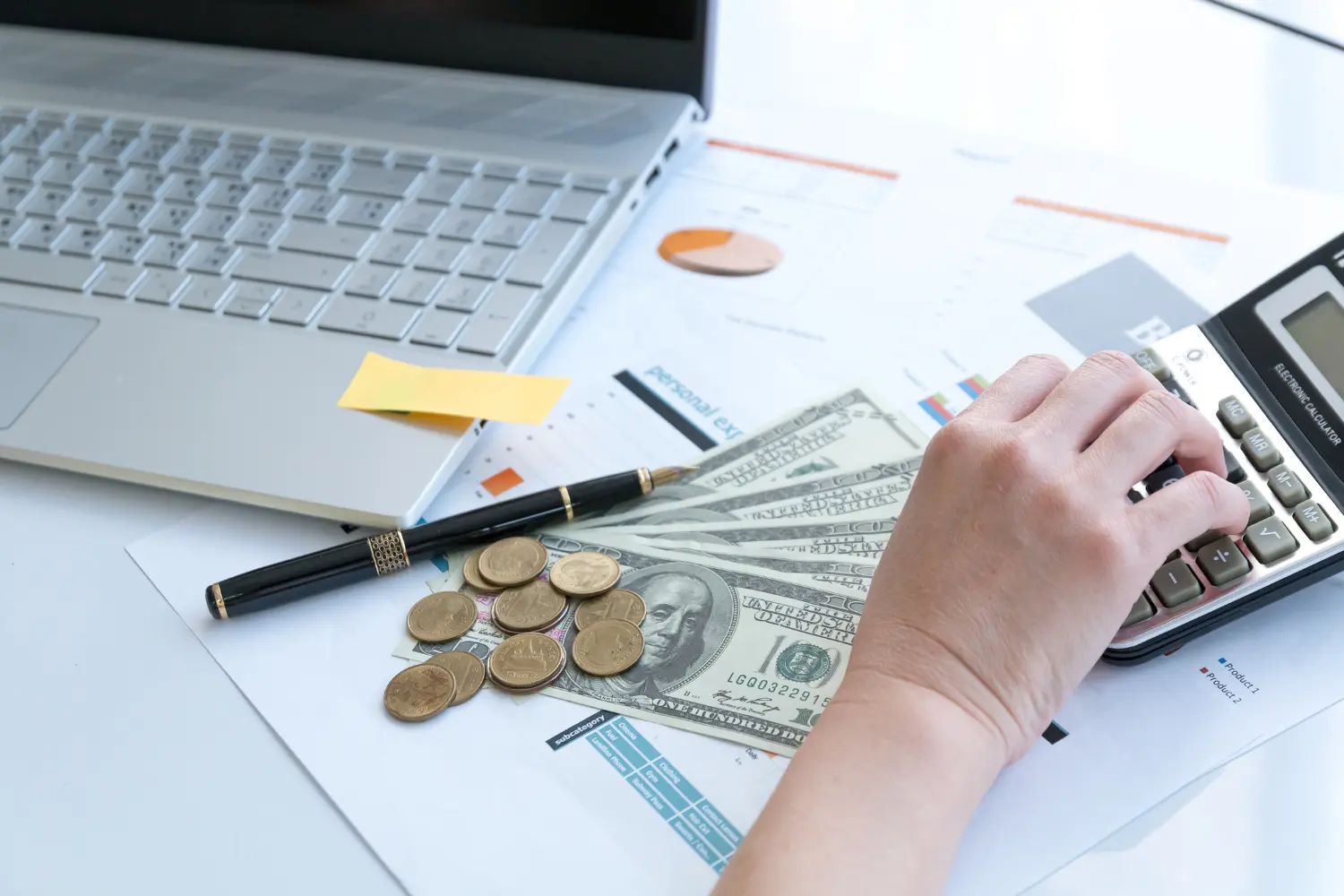 Quản lý tài chính hiệu quả với thanh toán online bằng thẻ 