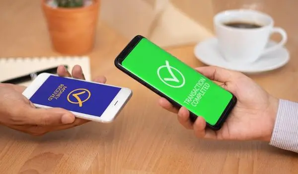Việc thanh toán qua các ứng dụng điện tử diễn ra nhanh chóng, đơn giản