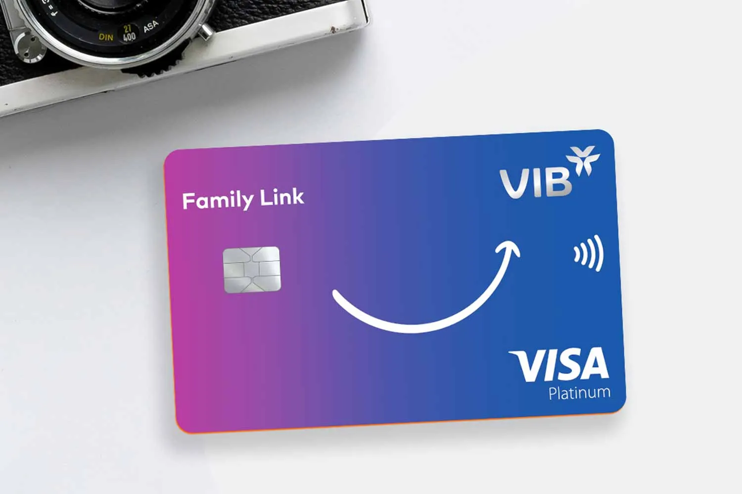 Thẻ tín dụng phụ mang lại nhiều ưu đãi như thẻ chính