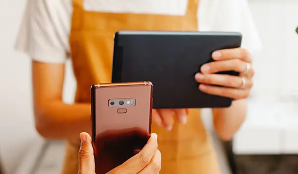 Bạn sẽ thanh toán đơn hàng nhanh chóng chỉ cần vài thao tác trên ứng dụng MyVIB