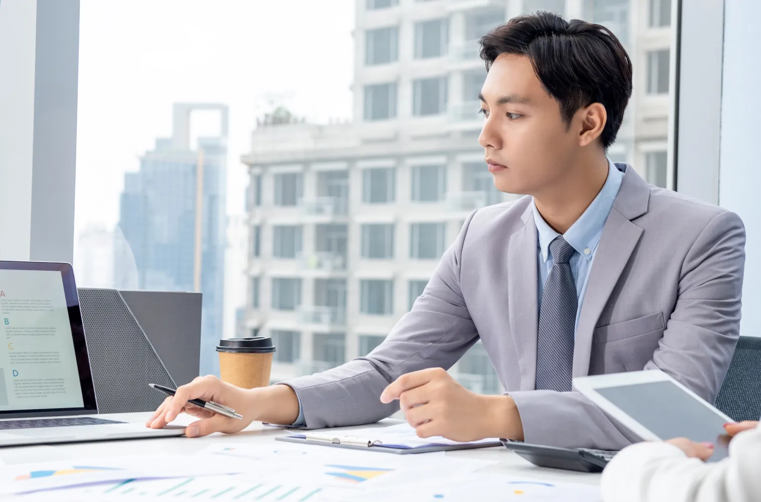 eKYC_Mang đến nhiều lợi ích thiết thực cho ngân hàng
