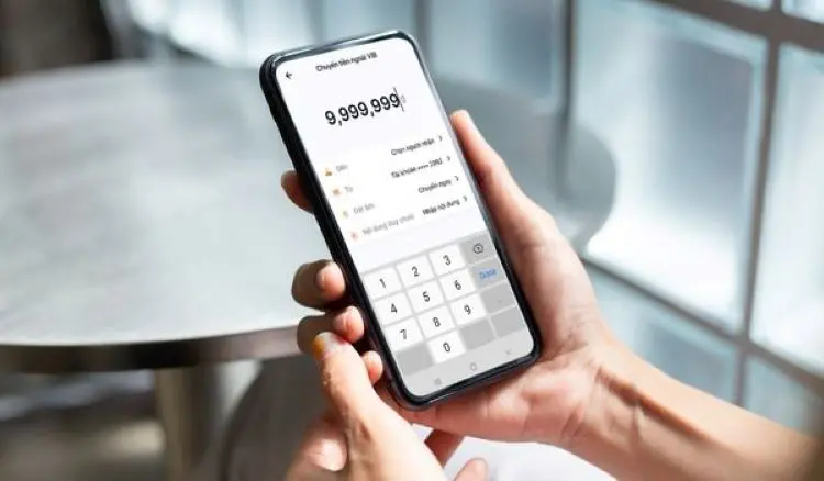 Ứng dụng MyVIB cho phép người dùng chuyển khoản an toàn