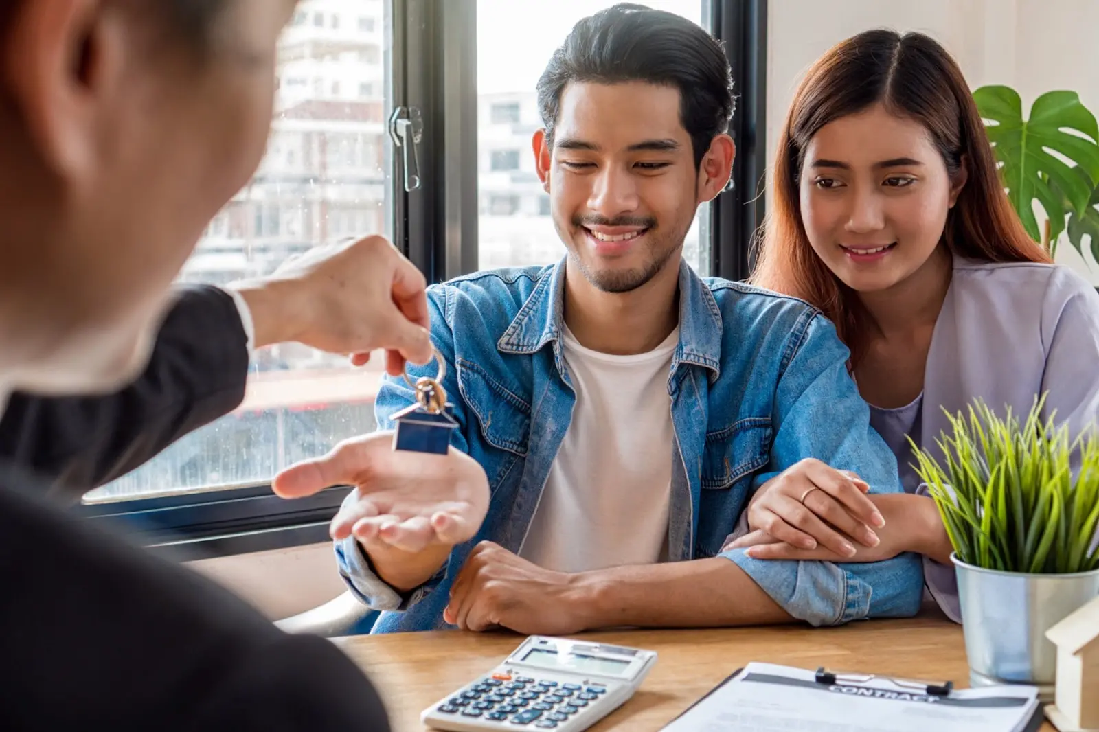 Mỗi ngân hàng sẽ có điều kiện vay mua chung cư trả góp dưới 2 tỷ khác nhau Mỗi ngân hàng sẽ có điều kiện vay mua chung cư trả góp dưới 2 tỷ khác nhau