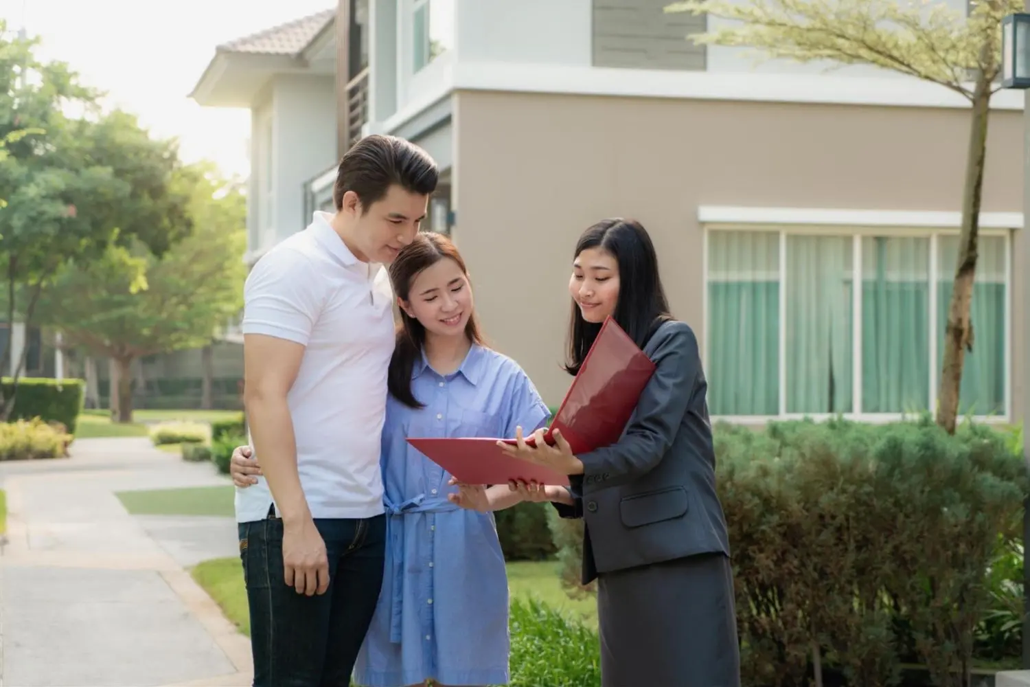 Sổ đỏ/hồng chung khi có nhiều người cùng đứng tên trên sổ