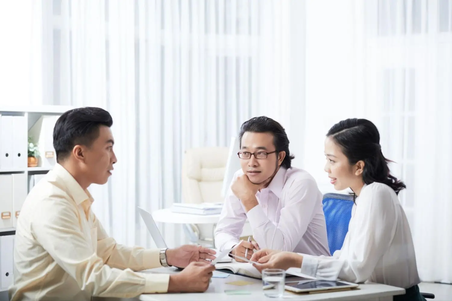 Vay vốn hộ kinh doanh: Điều kiện, hồ sơ, thủ tục mới nhất