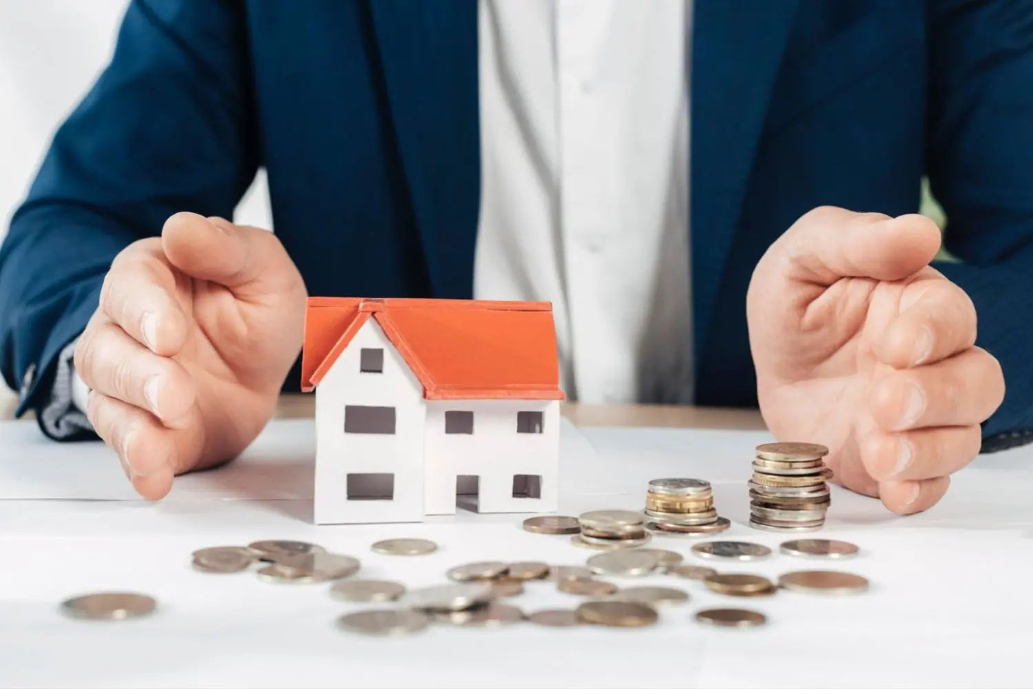 Bạn cần nắm rõ các khoản phí trong vay thế chấp rõ để quản lý kế hoạch tài chính hiệu quả