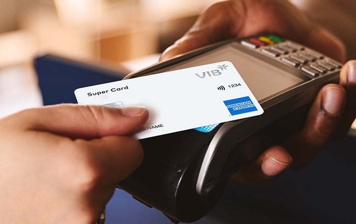 PHÍ VƯỢT HẠN MỨC TÍN DỤNG HSBC