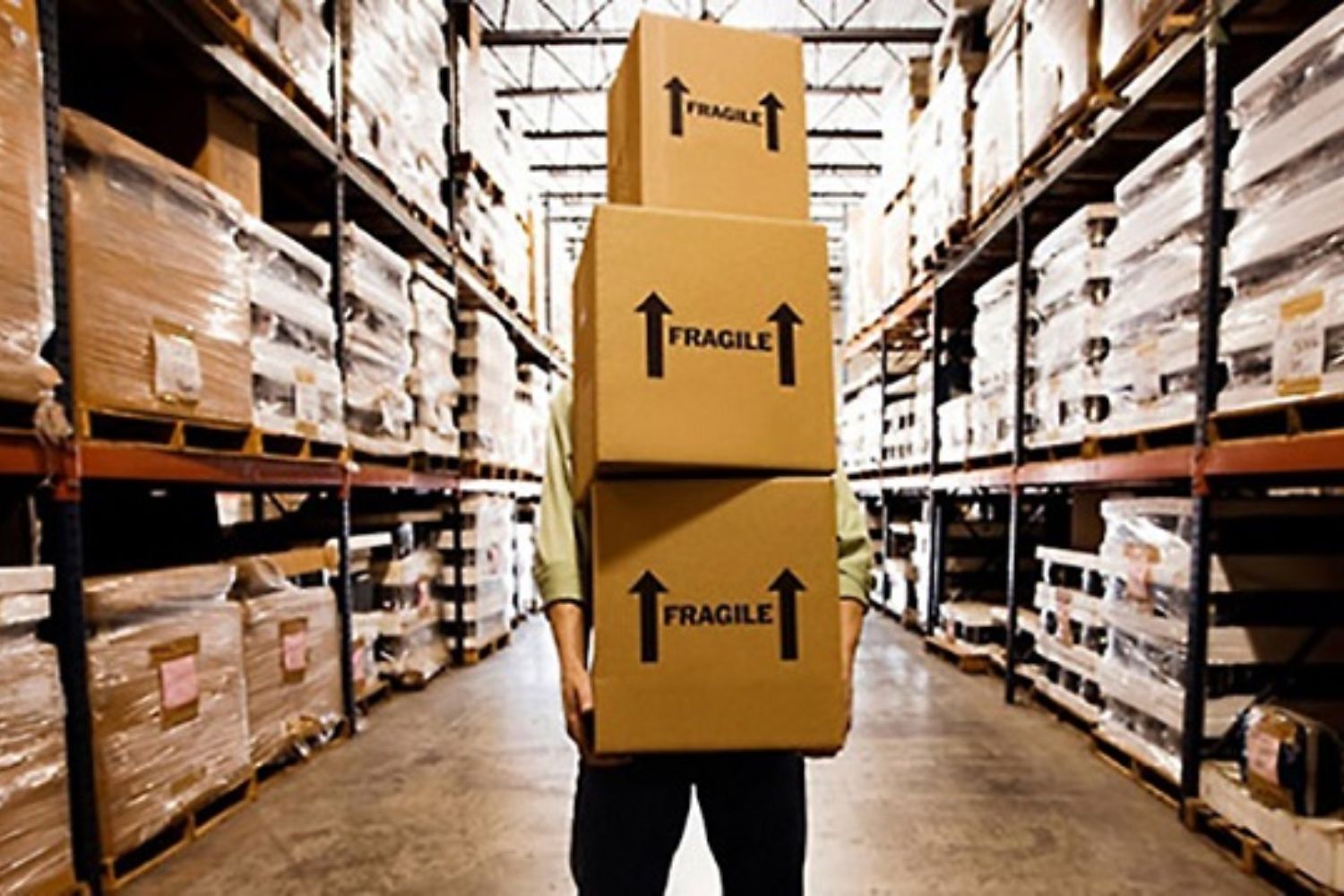 Hàng tồn kho là một trong những loại chi phí logistic chính Hàng tồn kho là một trong những loại chi phí logistic chính