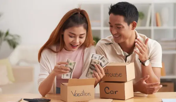 Khi thực hiện việc quản lý chi tiêu gia đình sẽ giúp cuộc sống của bạn ổn định hơn