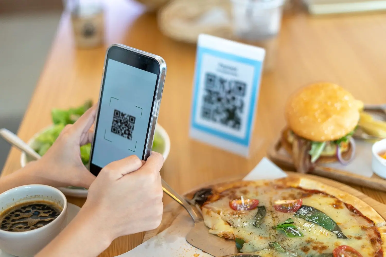 Thanh toán qua mã QR tiện lợi đơn giản