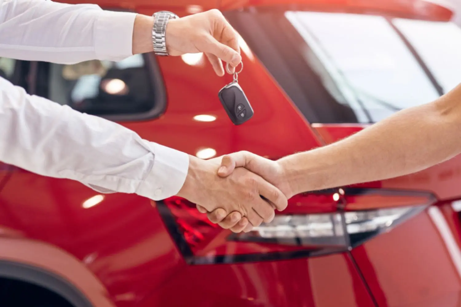 Có 100 triệu có nên mua ôtô trả góp? Giải đáp chi tiết từ chuyên gia