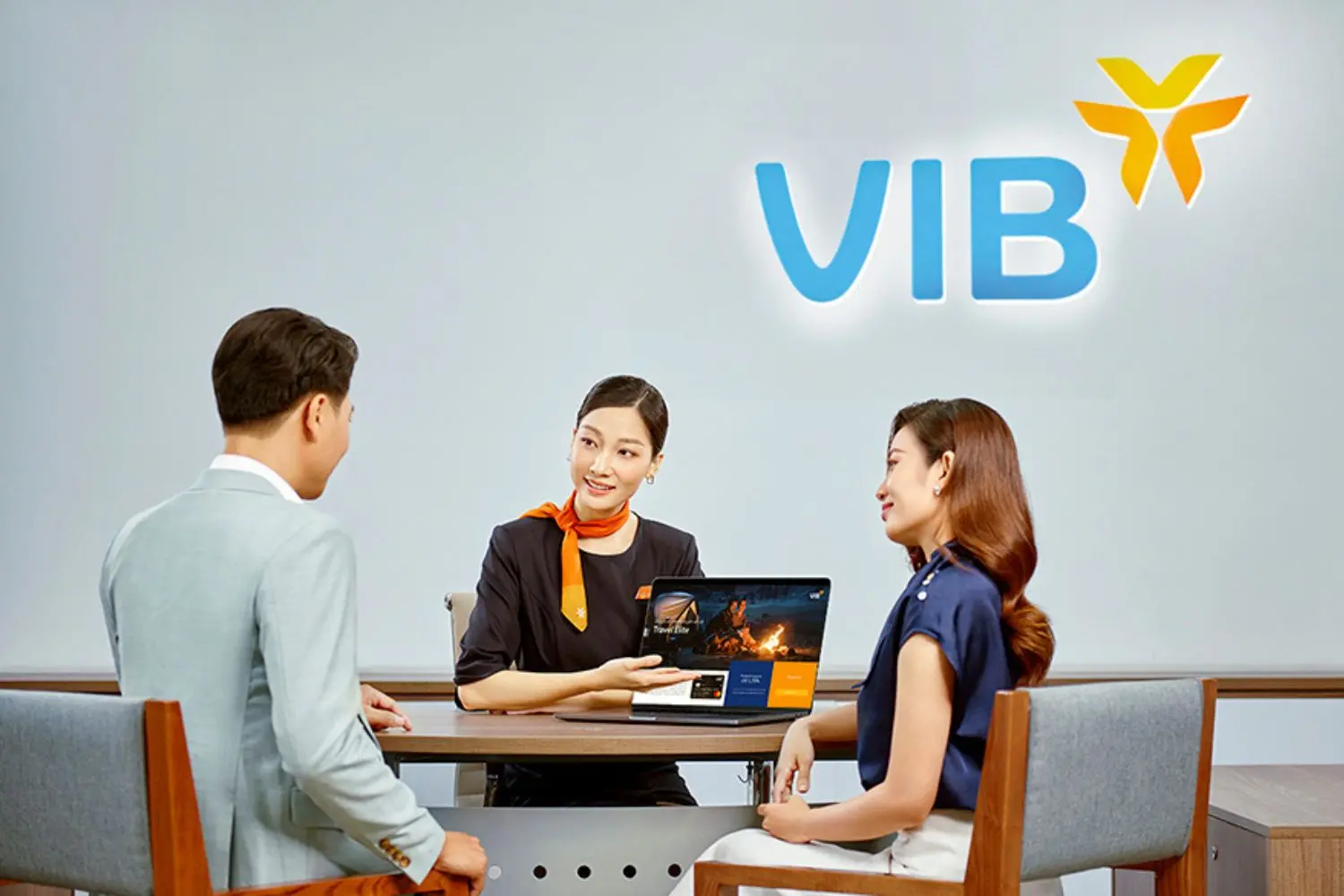 Sổ đỏ có vay ngân hàng được không? Điều kiện, hồ sơ, thủ tục