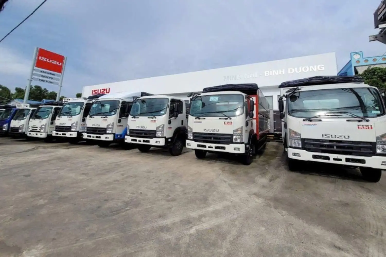 Mua xe tải trả góp cần những gì? Lãi suất bao nhiêu?