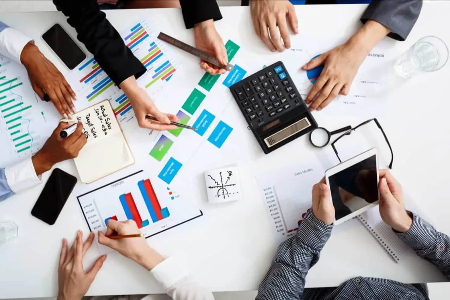 Doanh nghiệp dựa vào lợi nhuận cuối cùng để đưa ra quyết định đầu tư