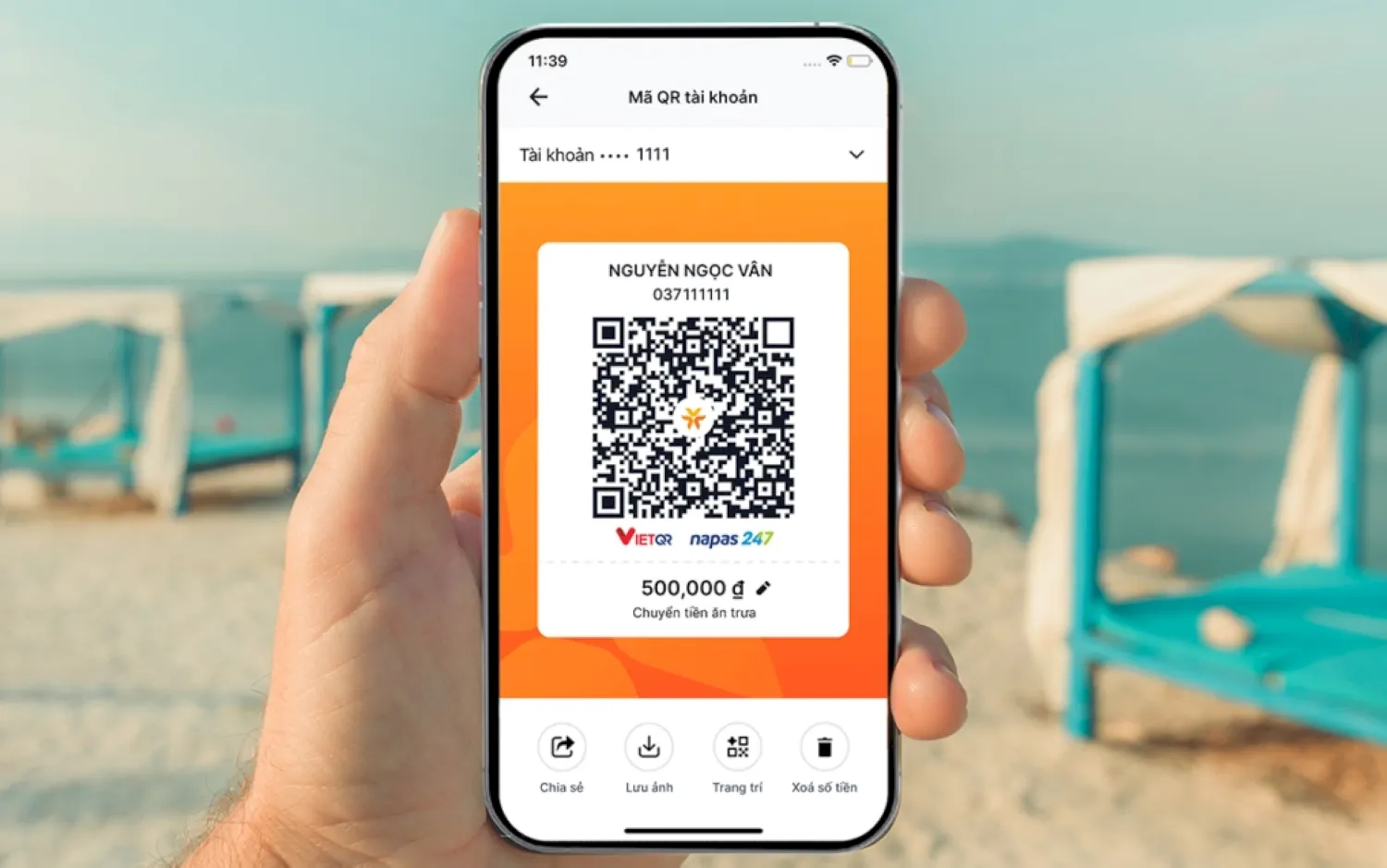 Người dùng có thể chuyển tiền nhanh chóng với mã QR mà không cần dùng tiền mặt.