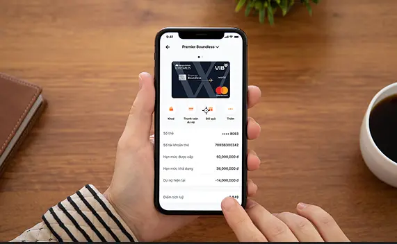 Dùng ứng dụng MyVIB khách hàng sẽ quản lý các thẻ MasterCard dễ dàng