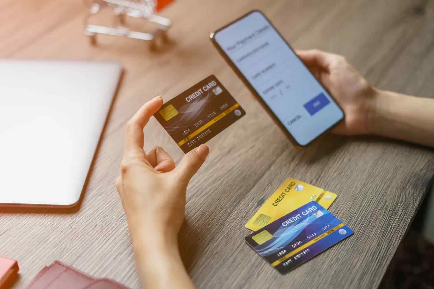 Thanh toán online bằng thẻ tín dụng đảm bảo sự riêng tư, bảo mật 